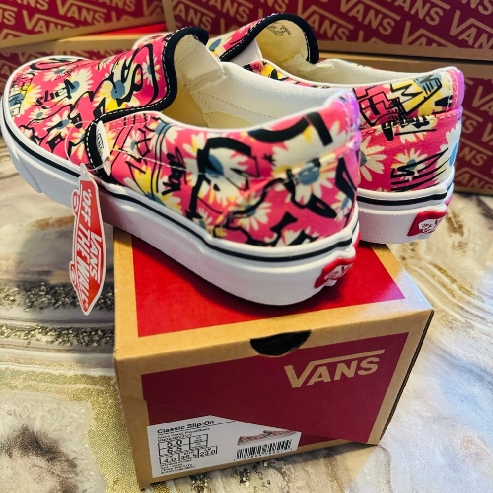 Vans New W / Box Vans Crew Classic Pink Floral Slip On Shoes - Picture 4 of 6